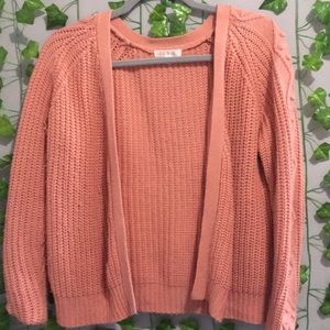 Super cute short cardigan